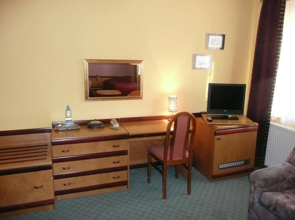 Hotel Zulawy Elblag Esterno foto