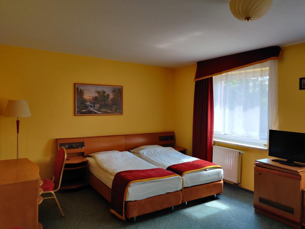 Hotel Zulawy Elblag Esterno foto