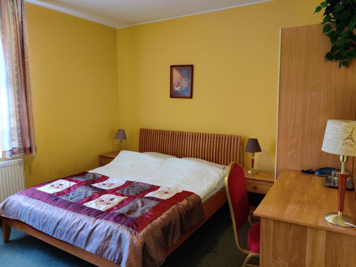 Hotel Zulawy Elblag Esterno foto